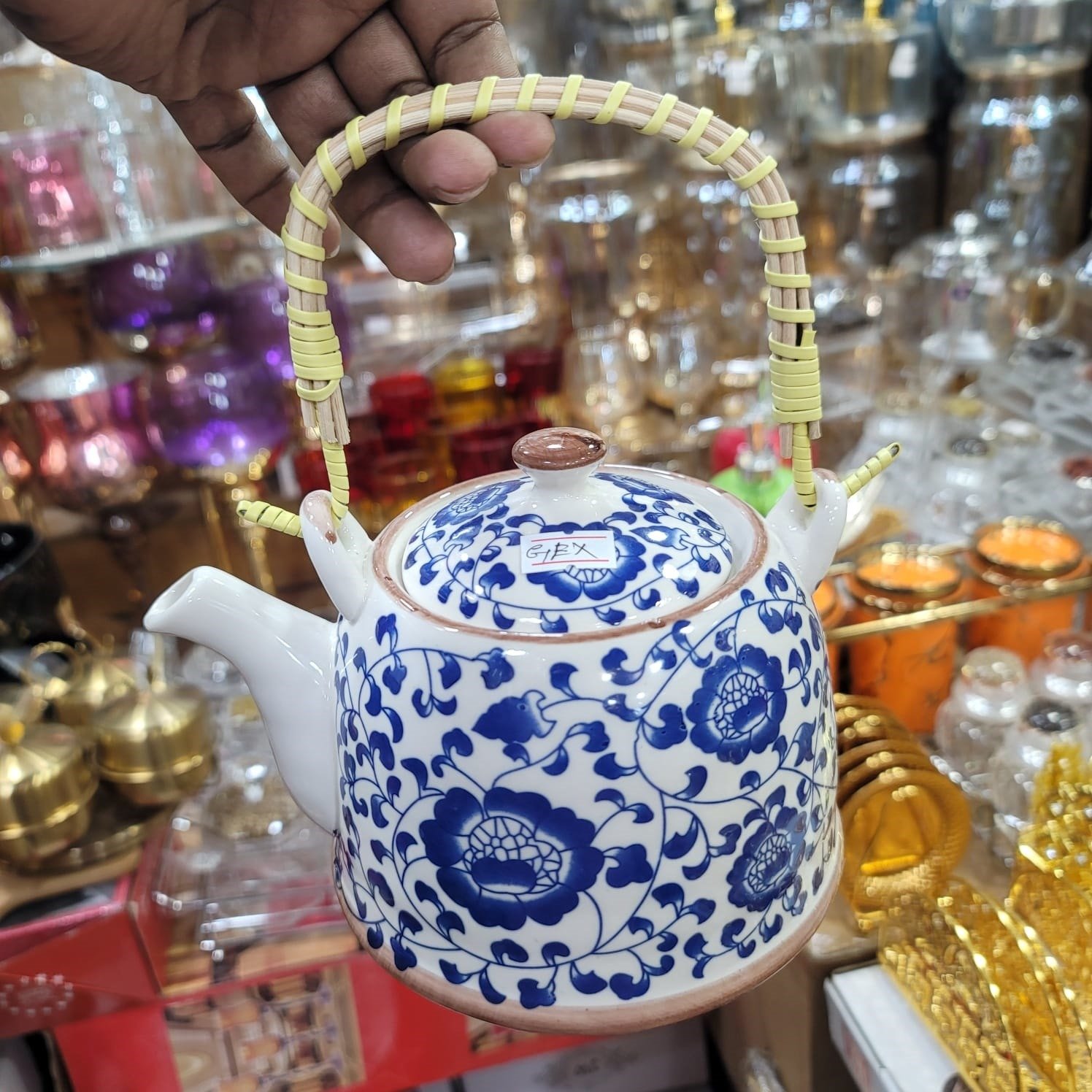 Ceramic Tea Pots 750tk