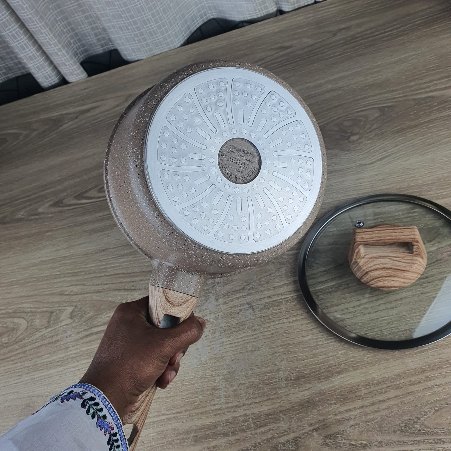 Kiam Die Casting Milkpen 18cm Hight 3.5 Inch Length 8 Inch 820TK Back